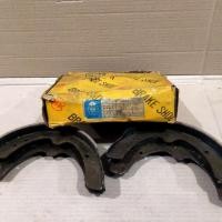 ราคา ผ้าเบรคหน้า Nissan Datsun 520 620 (29440352035)