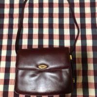 ราคา กระเป๋า valentino rudy italy มือสองของแท้ (1985530894)