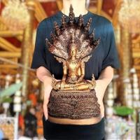 ราคา สมเด็จองค์ปฐม มหาจักรพรรดิ์ ประทับนาคปรก (กว้าง8นิ้ว สูง14นิ้ว)เป็นพระปางจักรพรรดิทรงเครื่องนาคปรกงดงามงานทองเหลือง (20105427766)