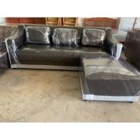 ราคา ส่งฟรีทั่วประเทศ‼️โซฟาหนังตัวยาวพร้อมสตูล 1ชิ้น (7570231824)