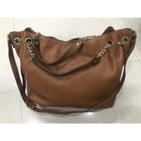 ราคา กระเป๋า Michael kors (MK) มือ✌ของแท้ % สภาพสวย สีน้ำตาลเข้ม (7796071158)