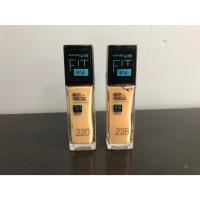 ราคา เมย์เบลลีน ฟิตมี ครีมรองพื้น 30 มล. หัวปั๊ม 220, 228 Maybelline Fit me Matte + Poreless Foundation 30 ml. (26012517563)