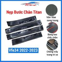 ราคา Vinfast Vfe34 2022-2023 ชุดพักเท้าไทเทเนียม ฝาครอบขั้นบันไดประตูกันรอย แต่งรถ (27427681209)