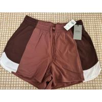 ราคา [ส่งฟรี]​ กางเกงกีฬาขาสั้น YPB Size L (25586588431)