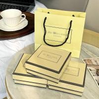 ราคา JoMalone Car ประกอบน้ํามันหอมระเหย JoMalone JoMalone Freesia จี้รถน้ําหอมกล่องของขวัญ (47400558806)