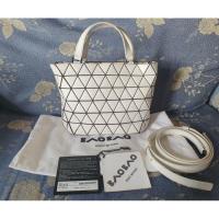 ราคา BAOBAO Crystal mini white matte ของแท้ (5463171493)