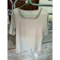 ราคา มือสองสภาพดีใส่สบาย เสื้อยืดคอกว้างมีแขน แบรนด์ Uniqlo ไซส์ XL เสื้อผู้หญิงคอกลม มือสองสภาพดีใส่สบาย (27737775927)