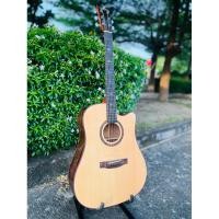 ราคา Ressonance R-02C กีตาร์โปร่ง 41 นิ้ว ทรง Dreadnought Cutaway Top solid Spruce ไม้แท้จร้า อินเลย์นกบินสวยงามลงตัวมากๆค่ะ (25133767086)