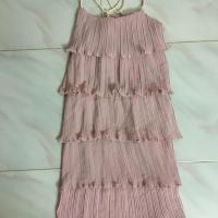 ราคา เดรสระบายชั้นๆๆสีชมพู พริ้วๆๆ สวยหวานมาก (5437233766)