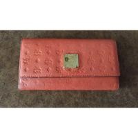 ราคา กระเป๋าเงินใบยาวMCMแท้ 3พับ ส่งฟรี (12652923011)