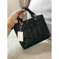 ราคา กระเป๋าครอสบอดี้สีดำ Primark UK มือ1 (27258193756)