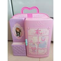 ราคา licca chanตู้เสื้อผ้าลิกะจังสภาพดีค่ะ ไม่มีแตกหักเสียหายสีไม้แขวนเสื้อแถมให้ตามภาพ⚠️สินค้าเป็นงานมือสองนะคะ (26458280591)