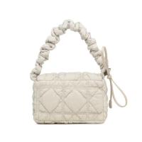 ราคา Used Carlyn like new สภาพดี ของแท้ (29692471153)