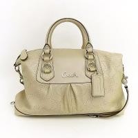 ราคา กระเป๋า COACH : F17130 • ASHLEY PERFORATED SIGNATURE ⭐️ มือสอง ของแท้ (19368933959)