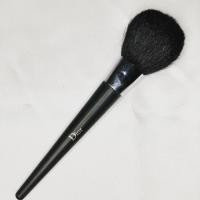 ราคา แปรงแต่งหน้า Dior (tester) [มือสอง] (3636617934)