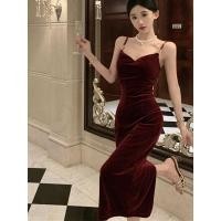 ราคา เดรสปาร์ตี้ เดรสราตรี ชุดเดรสสายเดี่ยวผ้ากำมะหยี่สีดำสไตล์ฝรั่งเศสสำหรับผู้หญิงชุดเดรสยาวชุดเดรสแขนยาววันเกิดกระเป๋าเซ็กซี่สุดเซ็กซี่รัดสะโพกในช่วงต้นฤดูใบไม้ร่วงและฤดูร้อน (41771128725)