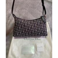 ราคา Christian Dior Oblique Pochette Bag ดิออร์ vintage กระเป๋ามือสอง ของแท้ แบรนด์เนม ทรงพอช สะพายไหล่ (14538630129)