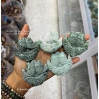 ราคา จี้แกะสลัก ปลาคู่หยกเจไดต์ Double Fish Jade Charm (42811072304)