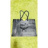 ราคา ถุงกระดาษแบรนด์เนมmcmมือสอง35*10*26ของแท้ (23948493787)