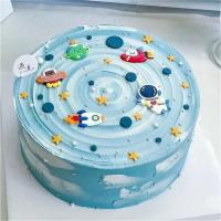 ราคา เค้กวันเกิดเด็กผู้ชายตกแต่งยางนุ่มนักบินอวกาศจรวดจานบินนักบินอวกาศวันเกิดปลั๊กอินชุด (24488387654)