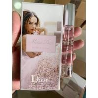 ราคา น้ำหอมพกพา Miss Dior Blooming Bouquet 20 ml. (8703760093)