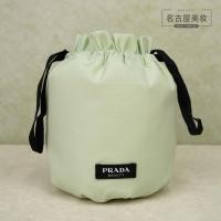 ราคา สินค้าใหม่ ~ Prada Prada Canvas Drawstring Bag Counter Gift Portable Storage Bag ประณีตแฟชั่น Simple Cosmetic Bag (42274678532)