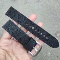 ราคา สายนาฬิกา หนังปลากระเบนแท้ ขนาด 20 มิล สีดำ แถมสปริงบาร์ (27424998422)