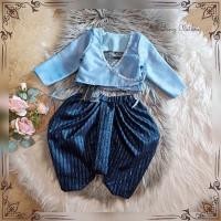 ราคา ส่งต่อ ชุดไทย AI Jung “แม่พุดตาน” พรหมลิขิต สีฟ้า น้ำเงิน แบบโจงกระเบน อัยย์จัง มือสอง (28117336337)