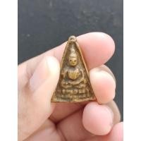 ราคา เหรียญหล่อโบราณรุ่นแรก หลวงพ่อเพชร วัดท่าหลวง จ.พิจิตร พิมพ์มือแป สร้างขึ้นในยามศึกสงคราม ปี 2481 (20804144142)