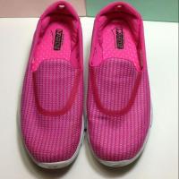 ราคา Skechers แท้ มือสองสภาพดีมาก ส่งฟรี หลุดจอง (745280769)