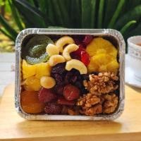 ราคา ฟรุตเค้กหน้าผลไม้อบแห้งและผลไม้เชื่อม(ตัวเนื้อเค้กผลไม้หมักเหล้ารัม) (22824875322)