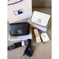 ราคา กระเป๋าแบรนด์แท้จากเกาหลีNY (MLB) ทรงกล่อง (NY007) (41618507327)