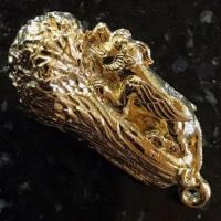 ราคา เจ้าสัวเขามี เศรษฐีเขาใช้ เถ้าแก่มักมีไว้ติดตัว! ปี่เซี้ยะเกี้ยวผักกาด หลวงพ่อพูนทรัพย์ วัดอ่างศิลา ปี 2553 กะไหร่ทอง (12493358116)