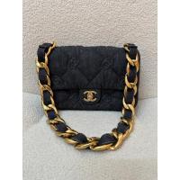 ราคา Chanel Chunky chain denim ghw (19076651193)