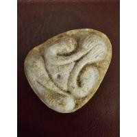 ราคา พระปิดตา วัดลาดปลาเค้า หลวงปู่โต๊ะ เนื้อเกสรจันทร์ลอย ปี 2521 (24764127053)