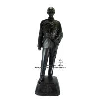 ราคา เสด็จพ่อ ร.5 องค์ยืน ทรงชุดทหาร เนื้อโลหะ ขนาด 9 นิ้ว สูง 21 นิ้ว (26629964402)