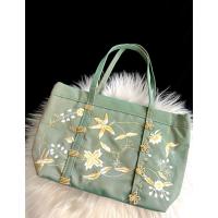 ราคา กระเป๋าจากเวียดนามสีเขียวเหลือบทอง (49850696156)