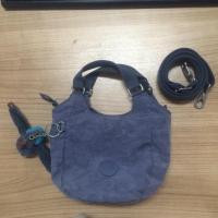 ราคา กระเป๋า kipling มือสอง แท้100% ไม่ค่อยได้ใช้ (12834024)