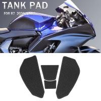ราคา รถจักรยานยนต์ถัง Pad สําหรับ Yamaha YZF-R7 YZF R7 2021 2022 Central การใช้ถัง Protector Protector สติกเกอร์เข่า Traction Pad (45700252488)