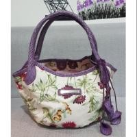 ราคา กระเป๋าถือ Michiko London (1436149290)