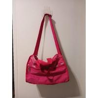 ราคา LeSportsac แท้ กระเป๋าสะพายsmall weekender มือสองมีตำหนิ (27107157827)