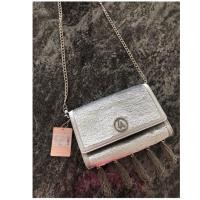 ราคา Lyn around มือ1 แท้ ป้ายห้อย (1488140251)