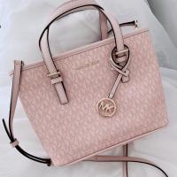 ราคา แท้ พร้อมส่งMK Michael Kors 35T9GTVT0B JET SET TRAVEL EXTRA-SMALL LOGO TOP-ZIP TOTE BAG (21291258448)