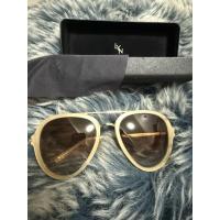 ราคา แว่วตากันแดด มือสอง LYN ใช้น้อยมาก มีรอยขีดข่วนน้อยมาก (40607083274)