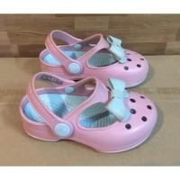 ราคา Crocs (C7=13.5cm.) (15421167757)