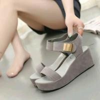ราคา WA06 รองเท้าแตะส้นเตารีดสีเทา (24187667927)