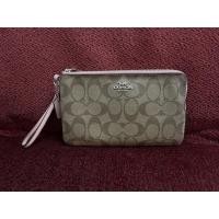 ราคา coach คล้องมือ 2ซิป size L แท้ (12618184671)