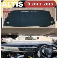 ราคา พรมปูคอนโซลหน้ารถ สีดำ โตโยต้า อัลติส Toyota Altis ปี 2014-2018 พรมคอนโซล พรม (29500168498)
