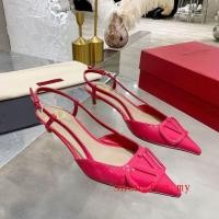 ราคา รองเท้าแตะปลายแหลม Valentino With Buckle ส้นสูง 4 ซม. สไตล์แฟชั่น (48800603319)