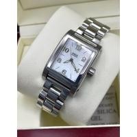 ราคา Oris Rectangular Automatic Lidy หน้ามุกแท้ นาฬิกามือสอง ของเเท้100% (28168740736)